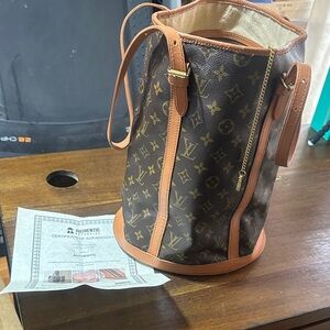 Louis Vuitton Monogram Canvas Bucket Messenger Bag in Brown and Tan with COA